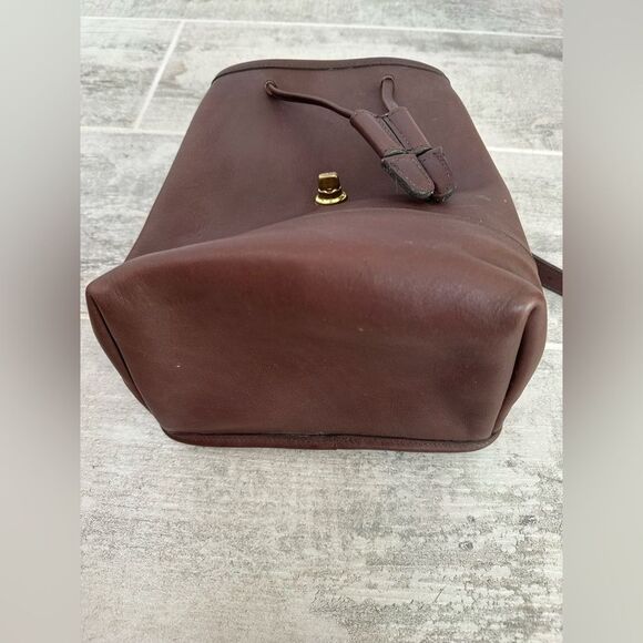 Coach Vintage Classic Leather Day Pack Brown main image 9